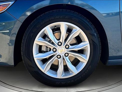 Used 2024 Chevrolet Malibu LT image 30