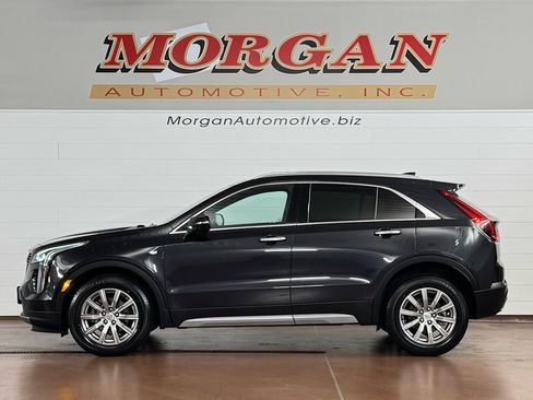 Used 2022 Cadillac XT4 Premium Luxury w/ Enhanced Visibility Package image 6