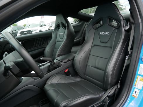 Used 2022 Ford Mustang GT Premium RWD image 38