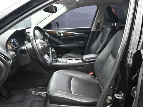 Used 2019 INFINITI Q50 Luxe RWD image 6
