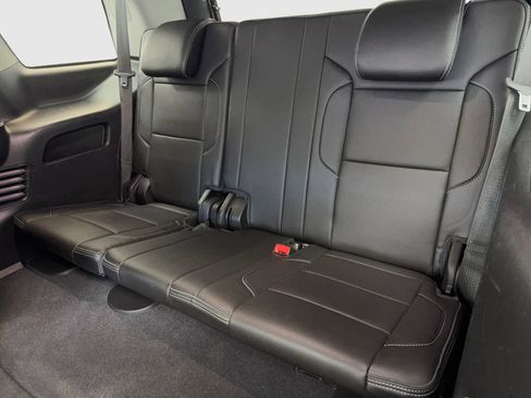 Used 2020 GMC Yukon Denali w/ Denali Premium Package RWD image 41
