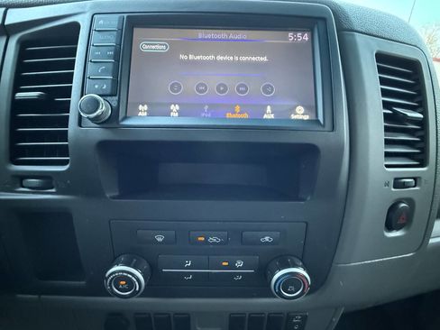 Used 2019 Nissan NV 2500 S image 25