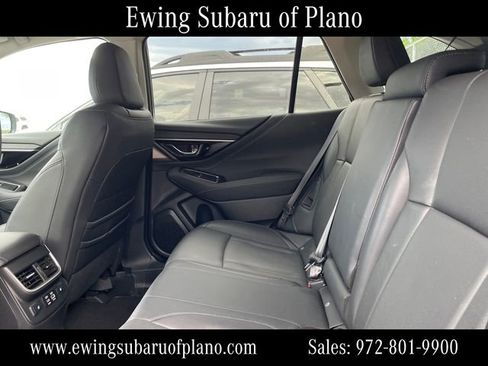 Used 2023 Subaru Outback Touring AWD/4WD image 7