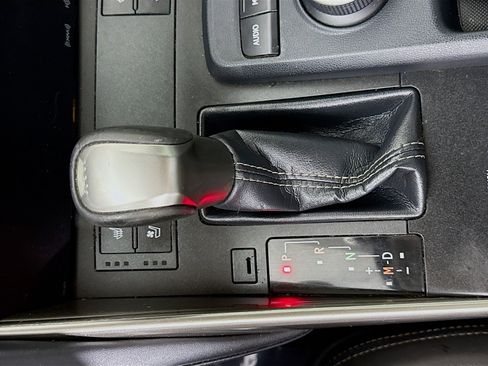 Used 2018 Lexus IS 300 w/ Premium Package image 20