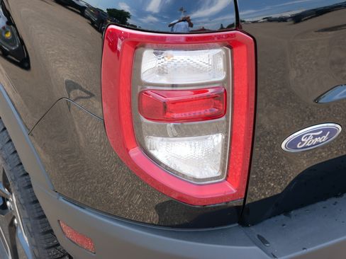Certified 2022 Ford Bronco Sport Outer Banks AWD/4WD image 17