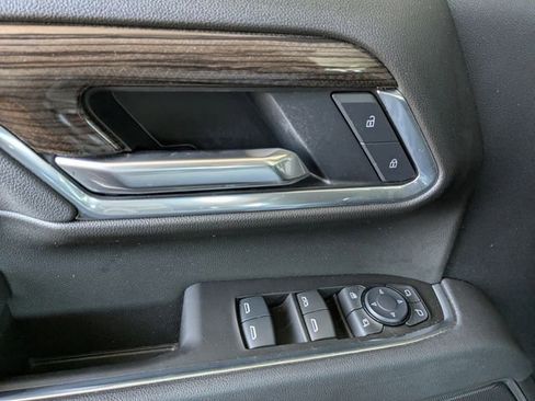 Used 2025 Chevrolet Silverado 2500 LT w/ Trail Boss Package image 25