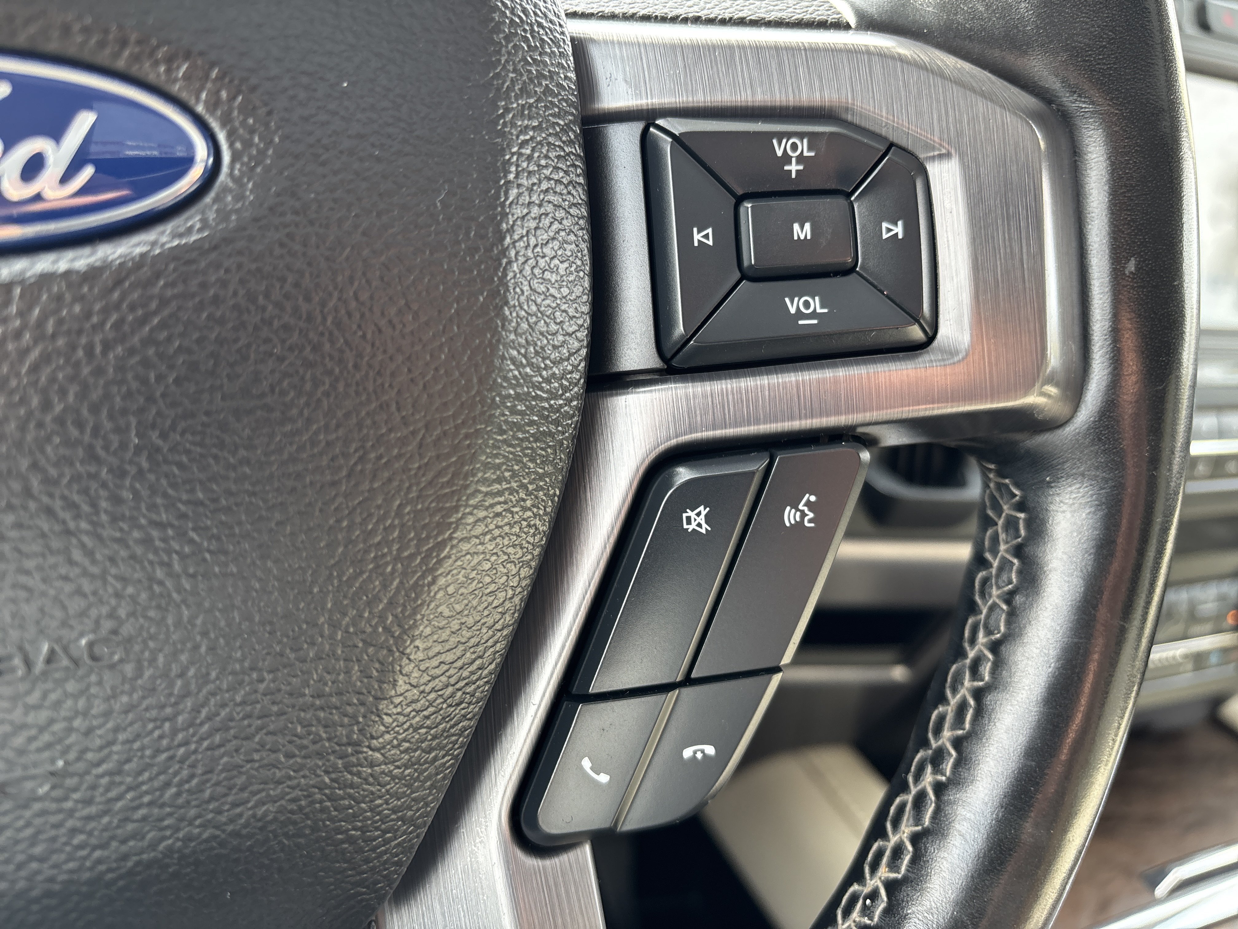 Used 2020 Ford Expedition Max Platinum AWD/4WD image 17