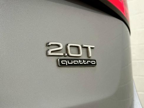 Used 2017 Audi Q5 2.0T Premium Plus w/ Technology Package AWD/4WD image 10
