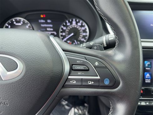 Used 2024 INFINITI QX50 Luxe image 25