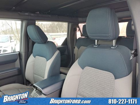 Used 2021 Ford Bronco Outer Banks image 11