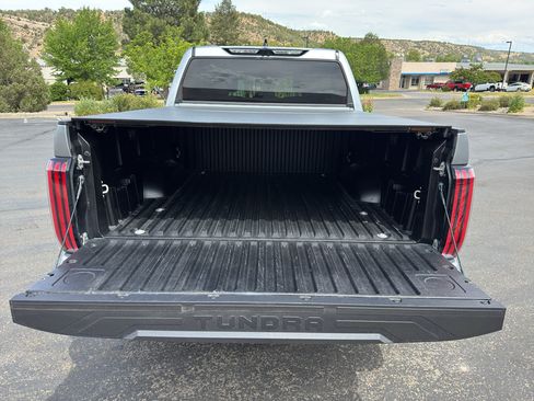 Used 2023 Toyota Tundra Platinum AWD/4WD image 9