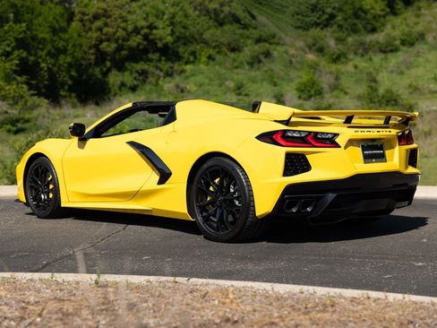 Used 2026 Chevrolet Corvette Stingray Premium Conv w/ Z51 Performance Package image 4