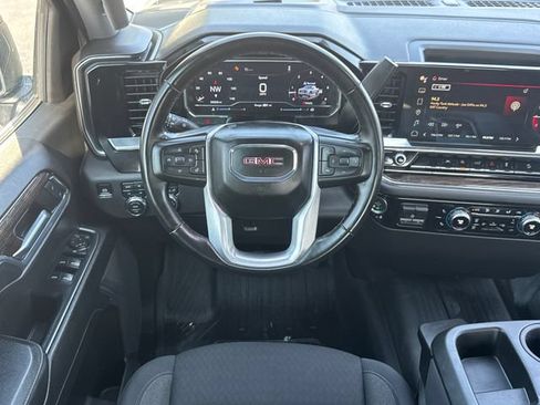 Used 2024 GMC Sierra 1500 Elevation w/ X31 Off-Road Package AWD/4WD image 25