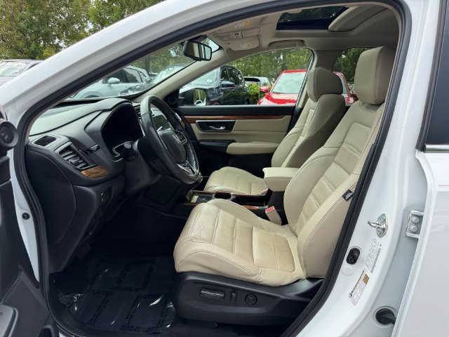 Used 2020 Honda CR-V Touring image 11