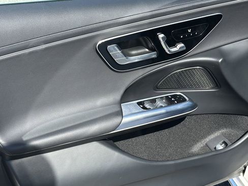 Certified 2025 Mercedes-Benz E 350 4MATIC Sedan image 11