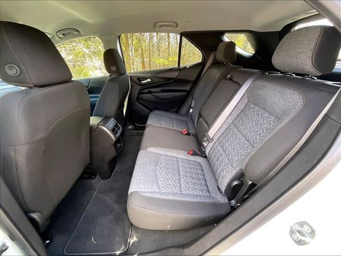 Used 2023 Chevrolet Equinox LT AWD/4WD image 15