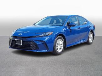 Used 2025 Toyota Camry LE AWD/4WD video 1