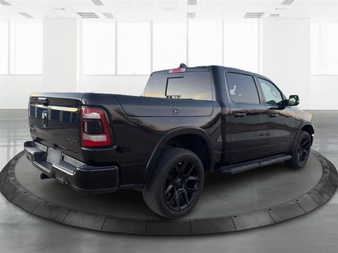 Used 2022 RAM 1500 Laramie AWD/4WD image 6
