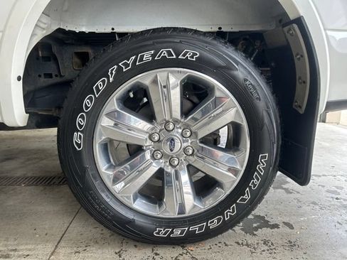 Used 2020 Ford F150 Lariat w/ Equipment Group 502A Luxury AWD/4WD image 8