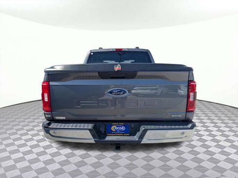 Used 2022 Ford F150 XLT RWD image 3