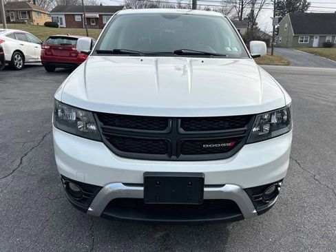 Used 2017 Dodge Journey Crossroad w/ Popular Equipment Group image 3