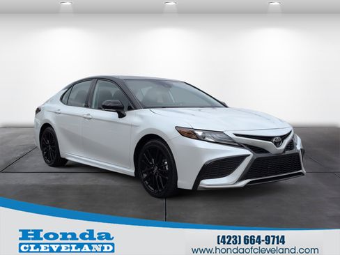 Used 2024 Toyota Camry XSE image 1
