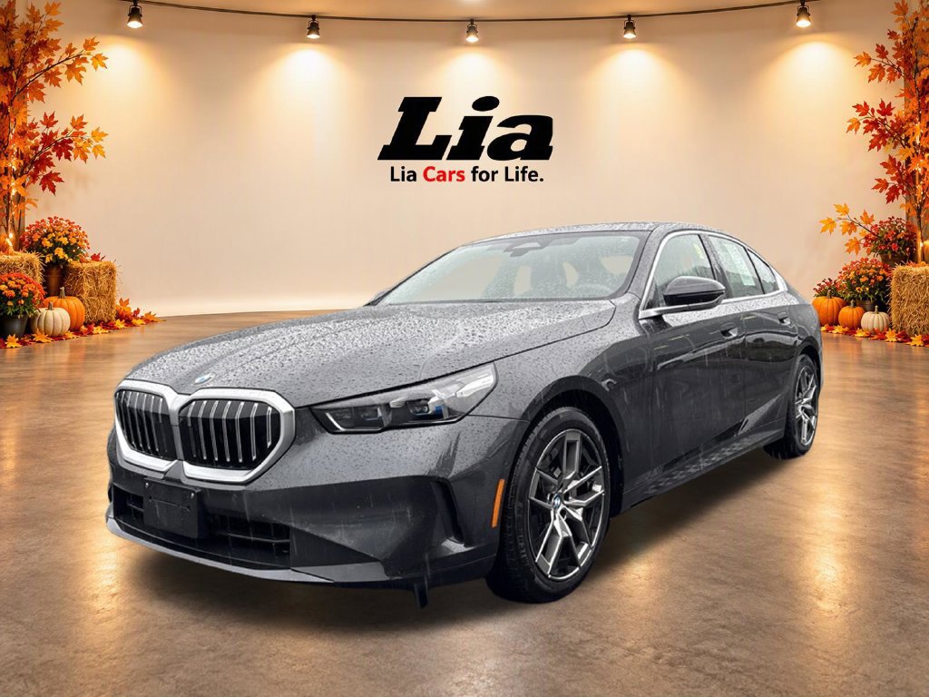 Used 2026 BMW 530i xDrive AWD/4WD image 11