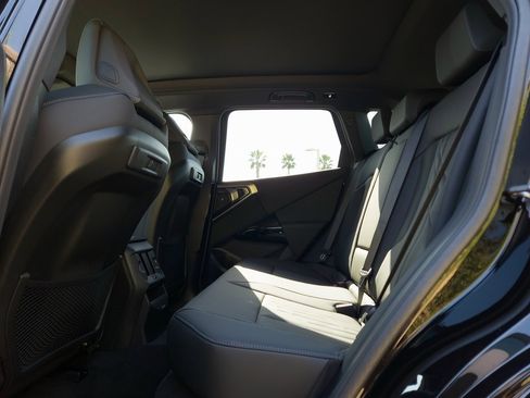 New 2026 BMW X3 xDrive30 w/ Premium Package image 16