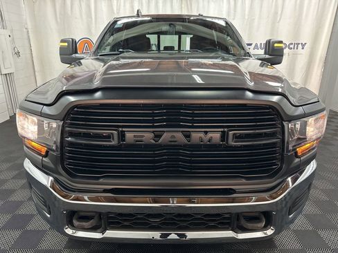 Used 2024 RAM 2500 Tradesman w/ Chrome Appearance Group AWD/4WD image 3
