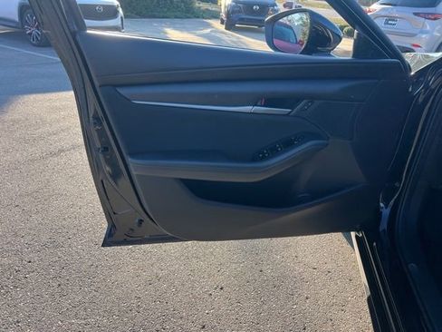 Certified 2022 MAZDA MAZDA3 s image 25