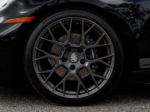 Used 2023 Porsche 911 Carrera T image 15