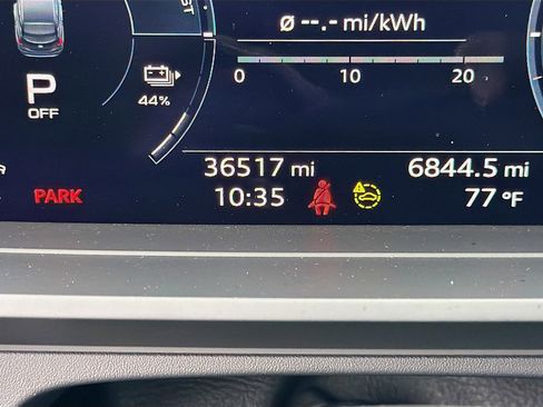 Used 2023 Audi Q4 e-tron Prestige image 42