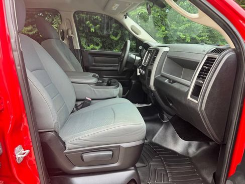 Used 2013 RAM 1500 Express AWD/4WD image 11