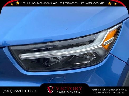 Used 2021 Volvo XC40 T5 R-Design w/ Advanced Package image 8