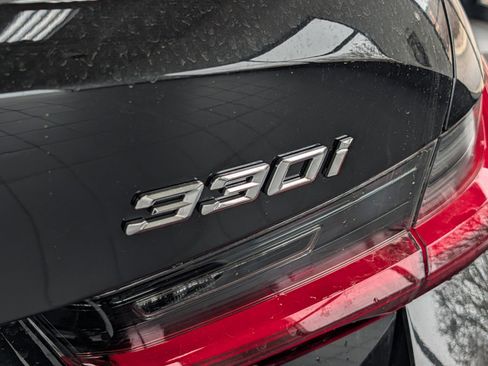 New 2026 BMW 330i xDrive Sedan w/ Premium Package image 5