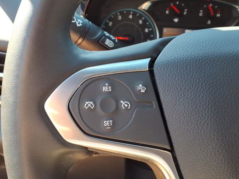 Used 2023 Chevrolet Traverse LT w/ LPO, Floor Liner Package AWD/4WD image 15