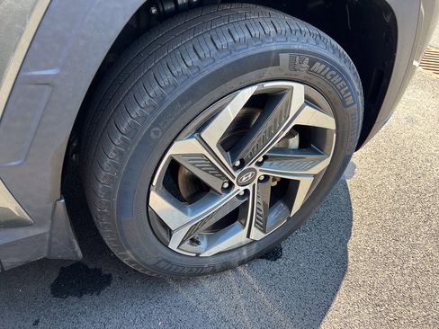 Used 2023 Hyundai Tucson SEL w/ Convenience Package image 6