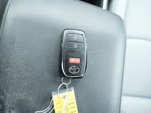 Used 2024 Toyota Tacoma SR5 image 37