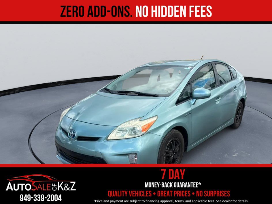 Used 2015 Toyota Prius Two w/ Preferred Accessory Package FWD image 1