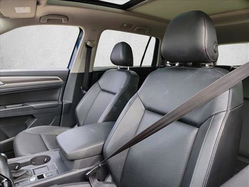 Used 2019 Volkswagen Atlas SE FWD image 11