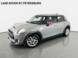 Used 2019 MINI Cooper S FWD video 1