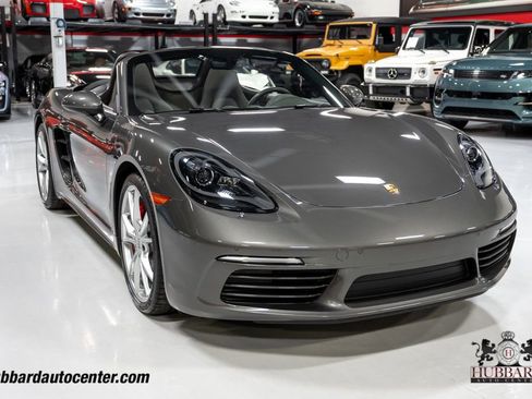 Used 2023 Porsche 718 Boxster S image 11