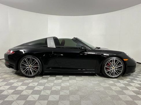 Used 2019 Porsche 911 Targa 4 AWD/4WD image 5