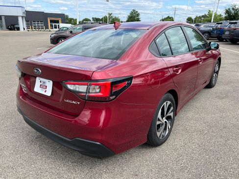 Certified 2025 Subaru Legacy Premium AWD/4WD image 7