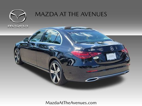 Used 2025 Mercedes-Benz C 300 Sedan image 5