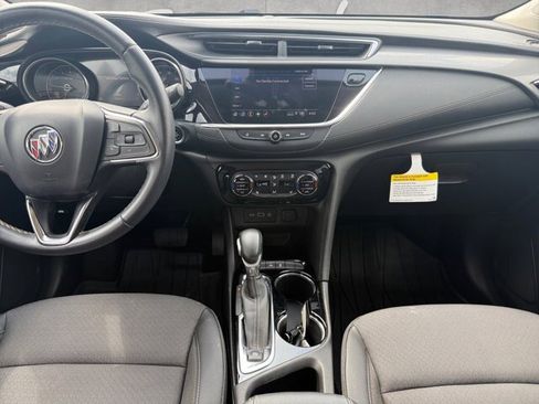 Used 2023 Buick Encore GX Select w/ Sport Touring Package FWD image 3