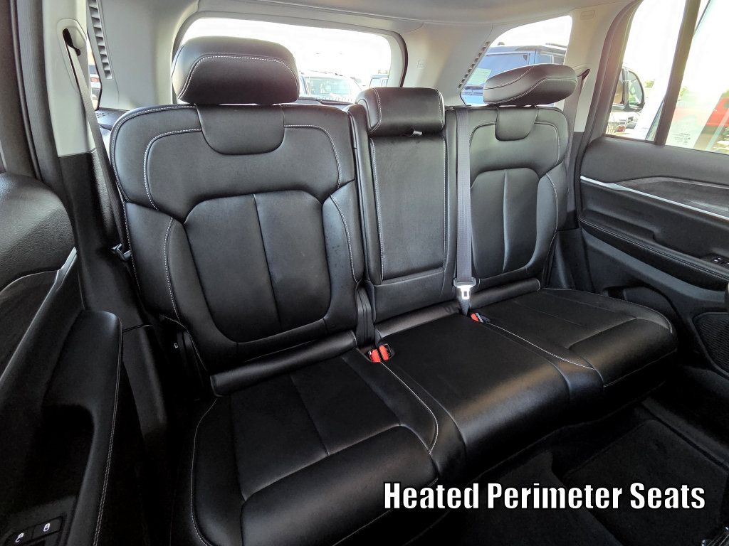 Used 2023 Jeep Grand Cherokee Limited AWD/4WD image 51