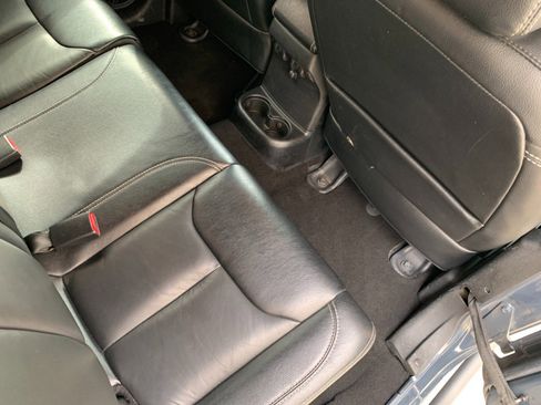 Used 2017 Jeep Wrangler Unlimited Rubicon AWD/4WD image 34