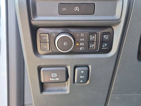 Used 2025 Ford F150 Raptor AWD/4WD image 22