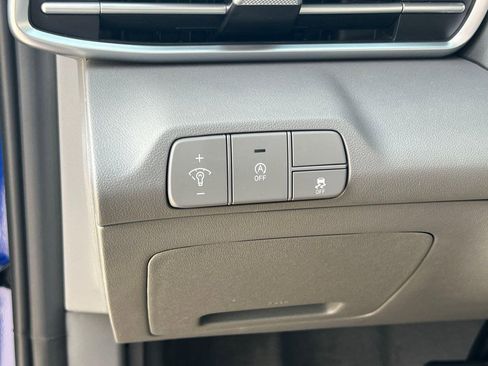 New 2026 Hyundai Elantra SE image 25